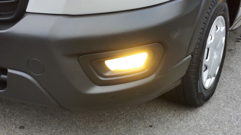 FORD TRANSIT 310 TREND LEADER L2 H2 MWB MEDIUM ROOF IN SILVER WITH AIR CONDITIONING,PARKING SENSORS AND MORE - 2950 - 16