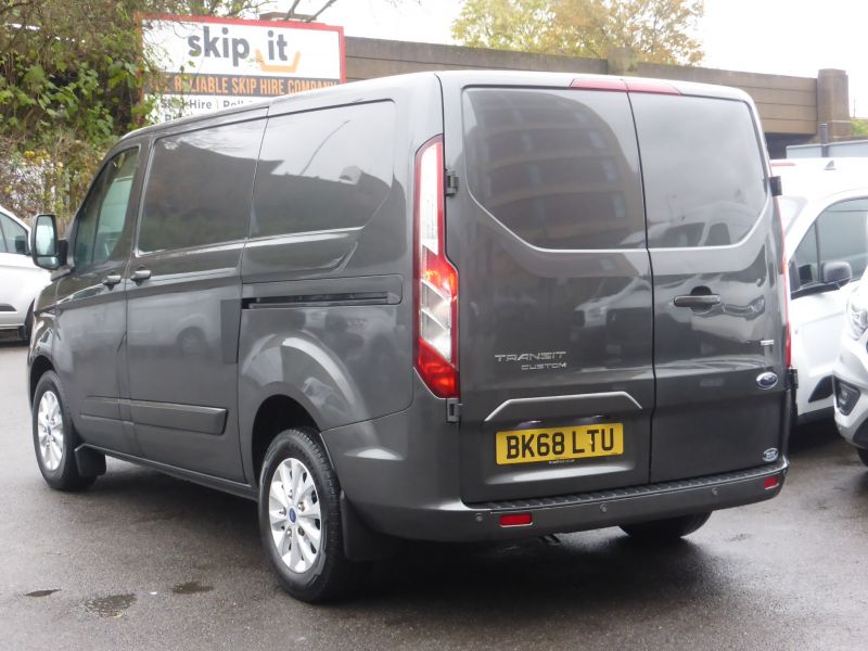 FORD TRANSIT CUSTOM 300 LIMITED L1 SWB IN MAGNETIC GREY WITH AIR CONDITIONING,SENSORS,HEATED SEATS AND MORE   - 2536 - 4