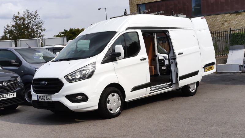 Used FORD TRANSIT CUSTOM in Surbiton, Surrey for sale