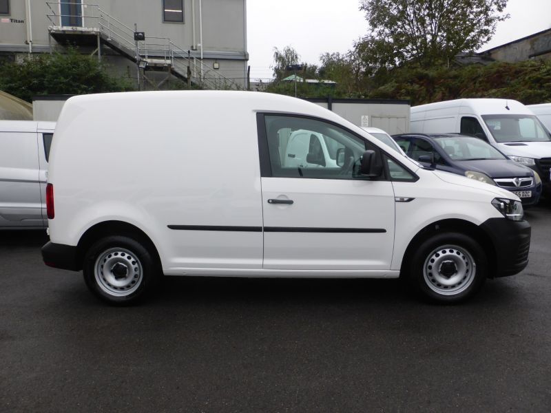 VOLKSWAGEN CADDY C20 STARTLINE 2.0TDI SWB IN WHITE WITH ONLY 52.000 MILES,PARKING SENSORS  **** SOLD **** - 2521 - 9