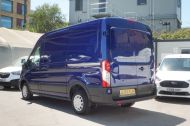 FORD TRANSIT 290/130 TREND L2 H2 MWB MEDIUM ROOF IN BLUE WITH ONLY 38.000 MILES,AIR CONDITIONING,FRONT+REAR SENSORS,ELECTRIC PACK,BLUETOOTH,6 SPEED AND MORE - 2103 - 4