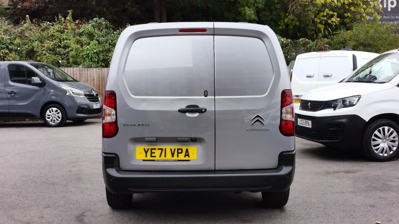 CITROEN BERLINGO 850 ENTERPRISE PRO LWB 5 SEATER DOUBLE CAB COMBI VAN,ONLY 40.000 MILES,SAT NAV,REAR CAMERA,AIR CONDITIONING,PARKING SENSORS AND MORE - 2935 - 7