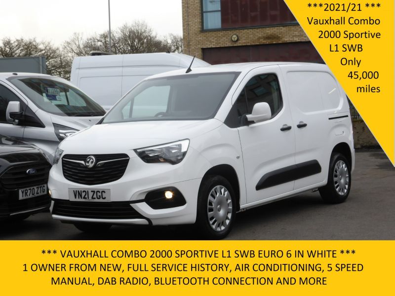 Used VAUXHALL COMBO in Surbiton, Surrey for sale
