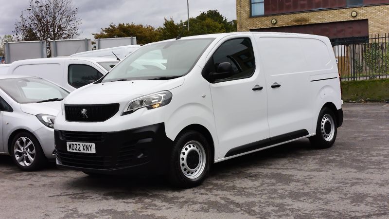 PEUGEOT EXPERT 1.5 BLUEHDI PROFESSIONAL PREMIUM L1 WITH AIR CONDITIONING,6 SPEED,BLUETOOTH AND MORE - 2933 - 24
