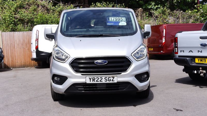FORD TRANSIT CUSTOM 320 LIMITED L2 LWB AUTOMATIC 6 SEATER DOUBLE CAB COMBI CREW VAN IN SILVER WITH AIR CONDITIONING AND MORE *** SOLD *** - 2859 - 29