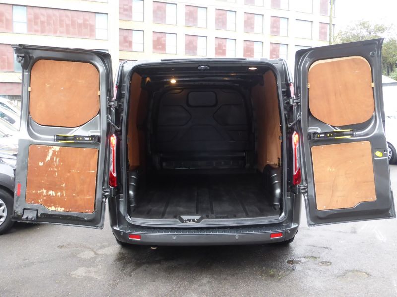 FORD TRANSIT CUSTOM 280/130 LIMITED L1 SWB IN GREY WITH AIR CONDITIONING,PARKING SENSORS AND MORE - 2523 - 7