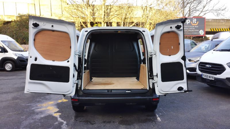 RENAULT KANGOO ML19 DCI START L1 SWB WITH ONLY 42.000 MILES,AIR CONDITIONING,PARKING SENSORS,6 SPEED AND MORE - 2961 - 13