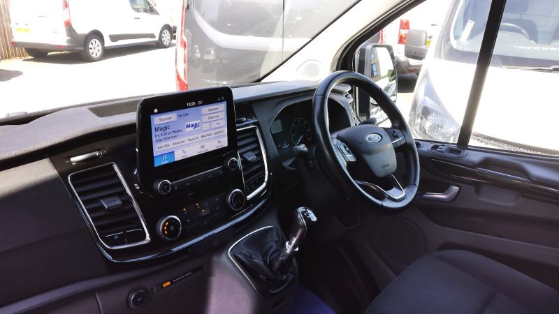 FORD TRANSIT CUSTOM 300 LIMITED L2H2 LWB HIGH ROOF IN BLACK WITH AIR CONDITIONING,PARK ASSIST CAMERA,PARKING SENSORS,HEATED SEATS AND MORE - 2875 - 12