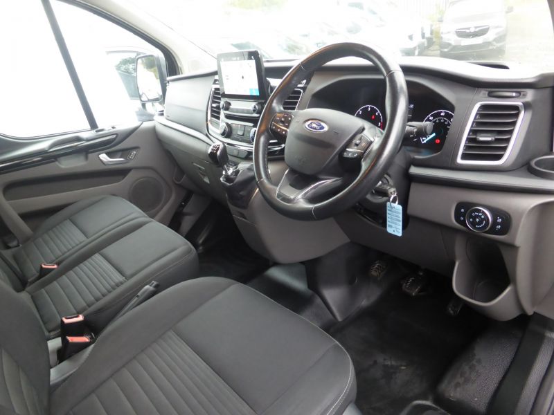 FORD TRANSIT CUSTOM 280/130 LIMITED L1 SWB IN GREY WITH AIR CONDITIONING,PARKING SENSORS AND MORE - 2523 - 10