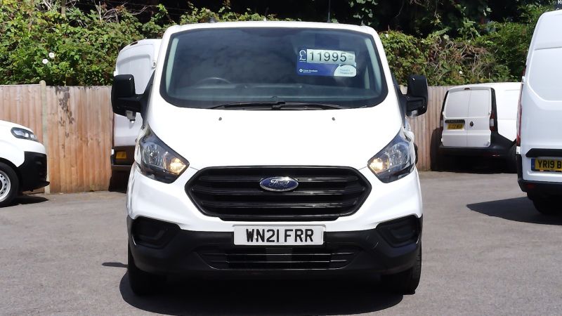 FORD TRANSIT CUSTOM 300 LEADER L1 SWB WITH ONLY 53.000 MILES,AIR CONDITIONING,PARKING SENSORS,WETBELT REPLACED AND MORE - 2898 - 2