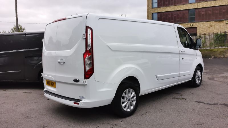 FORD TRANSIT CUSTOM 300 LIMITED ECOBLUE L2 LWB AUTOMATIC WITH AIR CONDITIONING,PARKING SENSORS,HEATED SEATS AND MORE - 2918 - 4