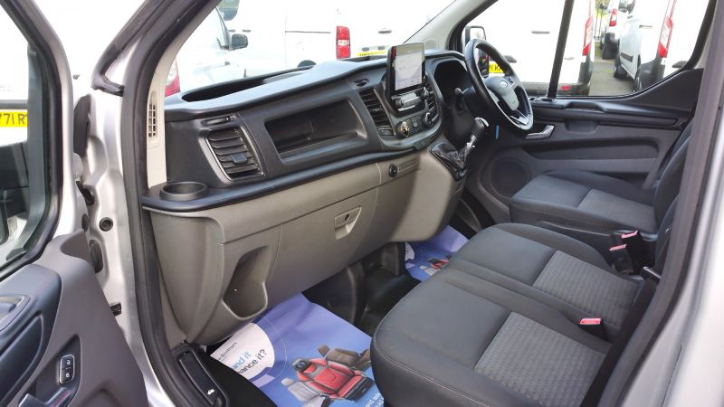 FORD TRANSIT CUSTOM 320 TREND ECOBLUE L1H2 SWB HIGH ROOF IN SILVER WITH AIR CONDITIONING,PARKING SENSORS AND MORE - 2954 - 14
