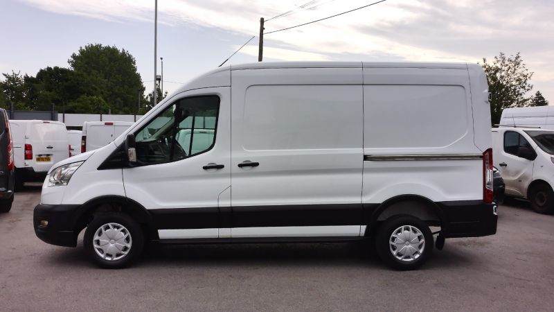 FORD TRANSIT 290 TREND L2H2 MWB MEDIUM ROOF WITH AIR CONDITIONING,PARKING SENSORS,CRUISE CONTROL AND MORE - 2872 - 10