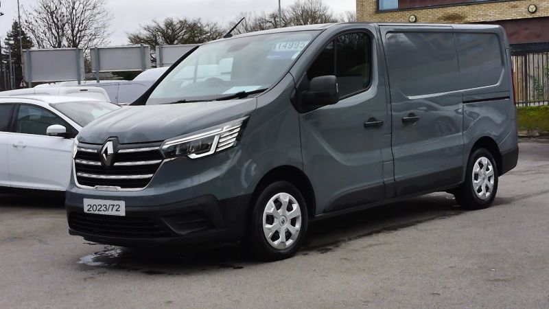 RENAULT TRAFIC SL28 BUSINESS PLUS 2.0 DCI 130 SWB IN URBAN GREY,ONLY 51.000 MILES,AIR CONDITIONING,PARKING SENSORS AND MORE - 2986 - 3