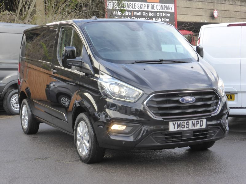 FORD TRANSIT CUSTOM 280 LIMITED ECOBLUE L1 SWB IN BLACK WITH AIR CONDITIONING,PARKING SENSORS AND MORE - 2622 - 21