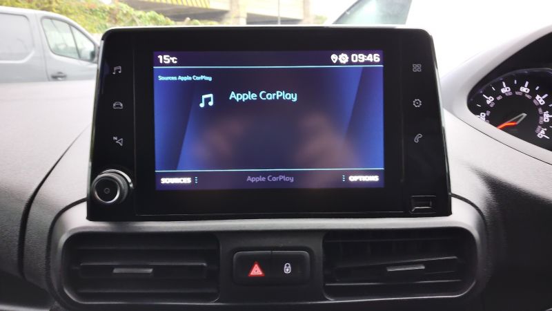 PEUGEOT PARTNER 1000 PROFESSIONAL PREMIUM L1 SWB ONLY 32.000 MILES,AIR CONDITIONING,6 SPEED,PARKING SENSORS AND MORE - 2943 - 17