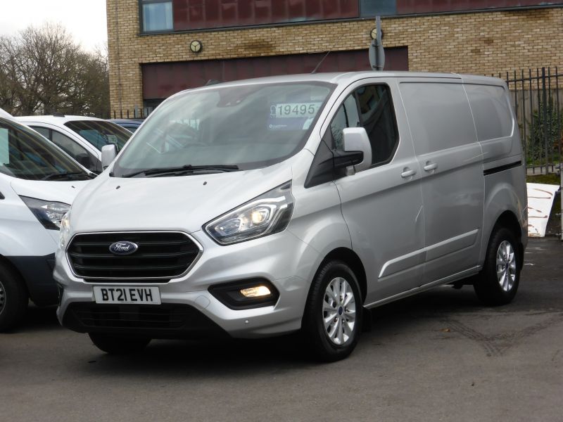FORD TRANSIT CUSTOM 340 LIMITED MHEV ECOBLUE L1 SWB WITH SAT NAV,AIR CONDITIONING AND MORE - 2599 - 2