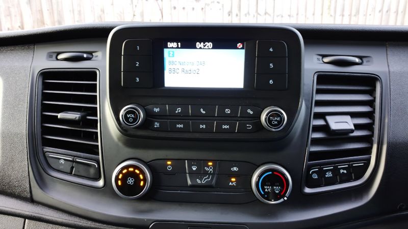 FORD TRANSIT CUSTOM 300 LEADER ECOBLUE L2 LWB WITH ONLY 58.000 MILES,AIR CONDITIONING,PARKING SENSORS,6 SPEED AND MORE - 2939 - 15