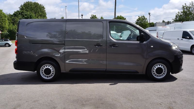 PEUGEOT EXPERT 2.0 PROFESSIONAL 145 PREMIUM L2 LWB IN GREY WITH AIR CONDITIONING,PARKING SENSORS AND MORE - 2868 - 11
