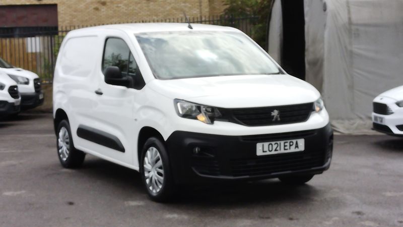 PEUGEOT PARTNER PROFESSIONAL L1 SWB WITH ONLY 37.000 MILES,AIR CONDITIONING,PARKING SENSORS AND MORE - 2892 - 18