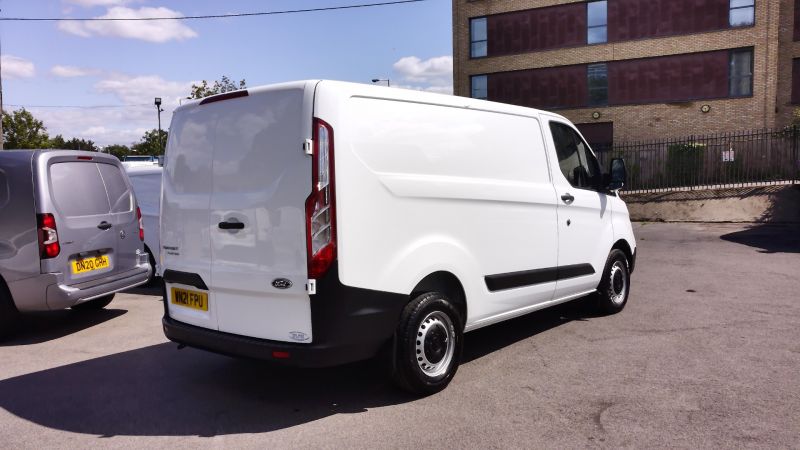 FORD TRANSIT CUSTOM 300 LEADER ECOBLUE L1 SWB WITH AIR CONDITIONING,PARKING SENSORS,BLUETOOTH,6 SPEED AND MORE - 2899 - 6