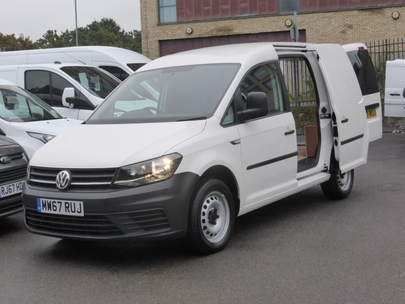 VOLKSWAGEN CADDY C20 STARTLINE 2.0TDI SWB IN WHITE WITH ONLY 52.000 MILES,PARKING SENSORS  **** SOLD **** - 2521 - 2