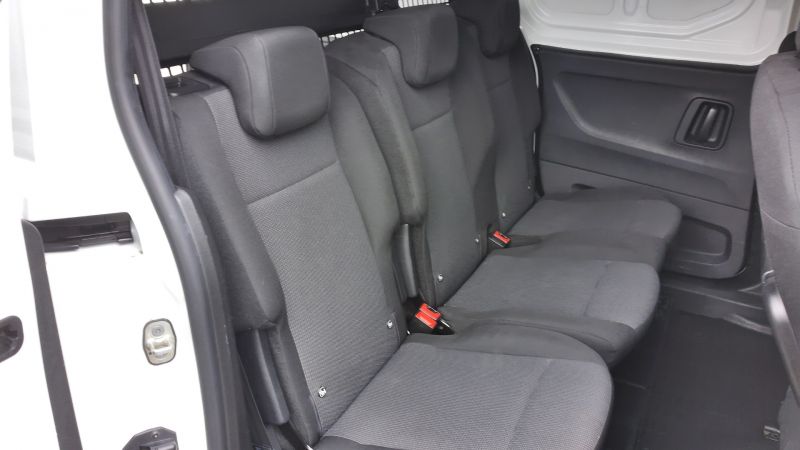 PEUGEOT PARTNER 1.5 BLUEHDI PROFESSIONAL PREMIUM 5 SEATER COMBI CREW VAN WITH AIR CONDITIONING,6 SPEED,BLUETOOTH AND MORE - 2959 - 8