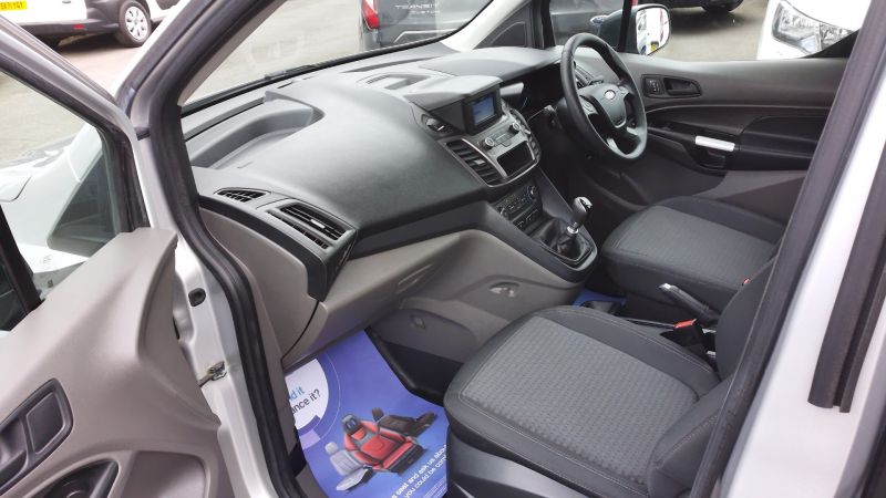 FORD TRANSIT CONNECT 230 TREND L2 LWB 5 SEATER DOUBLE CAB COMBI VAN IN SILVER WITH ONLY 43.000 MILES,AIR CONDITIONING,6 SPEED AND MORE - 2877 - 14