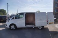 FORD TRANSIT CUSTOM 280/130 LIMITED L1 SWB EURO 6 WITH AIR CONDITIONING,PARKING SENSORS,BLUETOOTH,ALLOYS AND MORE  - 2104 - 19