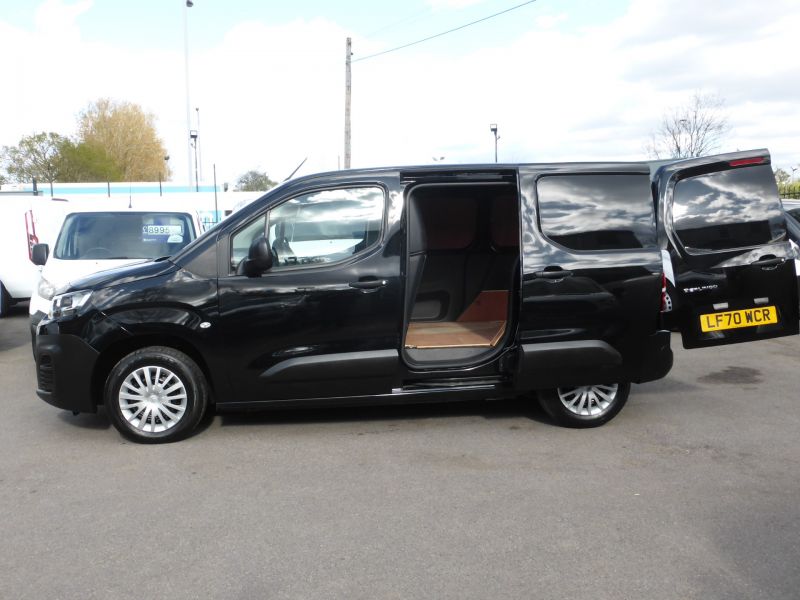 CITROEN BERLINGO 650 ENTERPRISE M BLUEHDI IN BLACK WITH ONLY 54.000 MILES,AIR CONDITIONING,PARKING SENSORS AND MORE - 2629 - 9