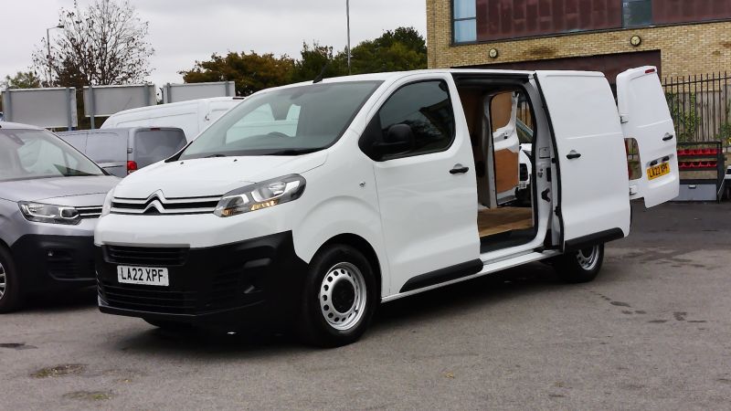 CITROEN DISPATCH XL 1400 ENTERPRISE PRO 2.0 BLUEHDI 145PS IN WHITE WITH AIR CONDITIONING,CRUISE CONTROL,6 SPEED AND MORE - 2932 - 5