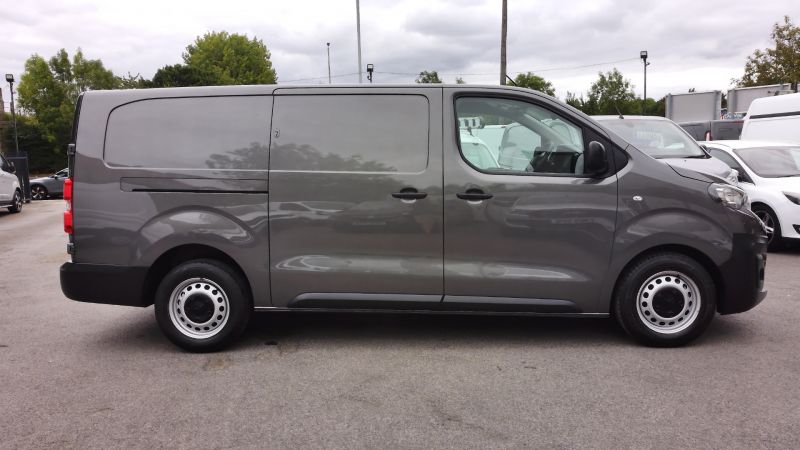 PEUGEOT EXPERT 1400 PROFESSIONAL PREMIUM 2.0 B-HDI 145PS L2 LWB IN GREY.AIR CONDITIONING,SECURITY LOCKS AND MORE - 2908 - 10