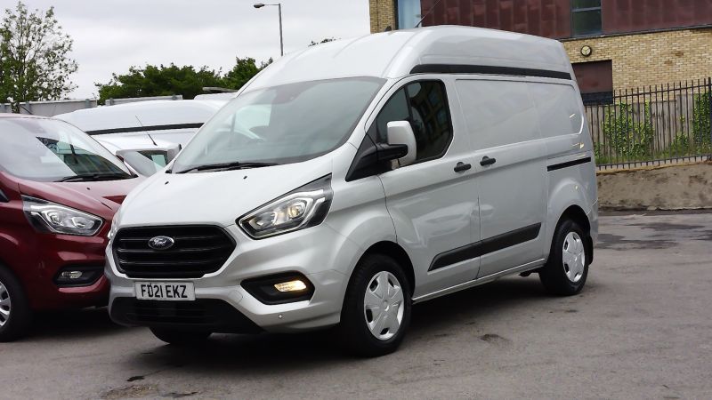 Used FORD TRANSIT CUSTOM in Surbiton, Surrey for sale