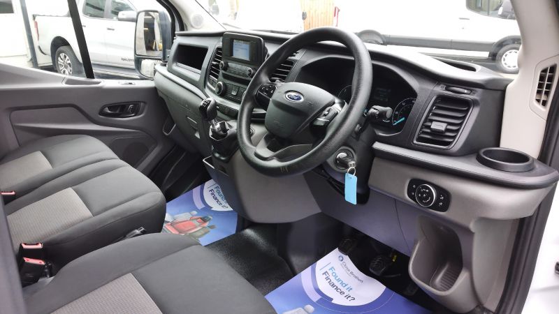 FORD TRANSIT 350 LEADER ECOBLUE L3 H2 LWB MEDIUM ROOF WITH FRONT AND REAR PARKING SENSORS,6 SPEED,DAB RADIO  AND MORE - 2902 - 12
