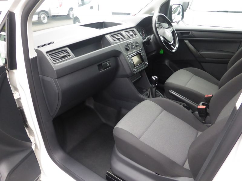 VOLKSWAGEN CADDY C20 STARTLINE 2.0TDI SWB IN WHITE WITH ONLY 52.000 MILES,PARKING SENSORS  **** SOLD **** - 2521 - 12
