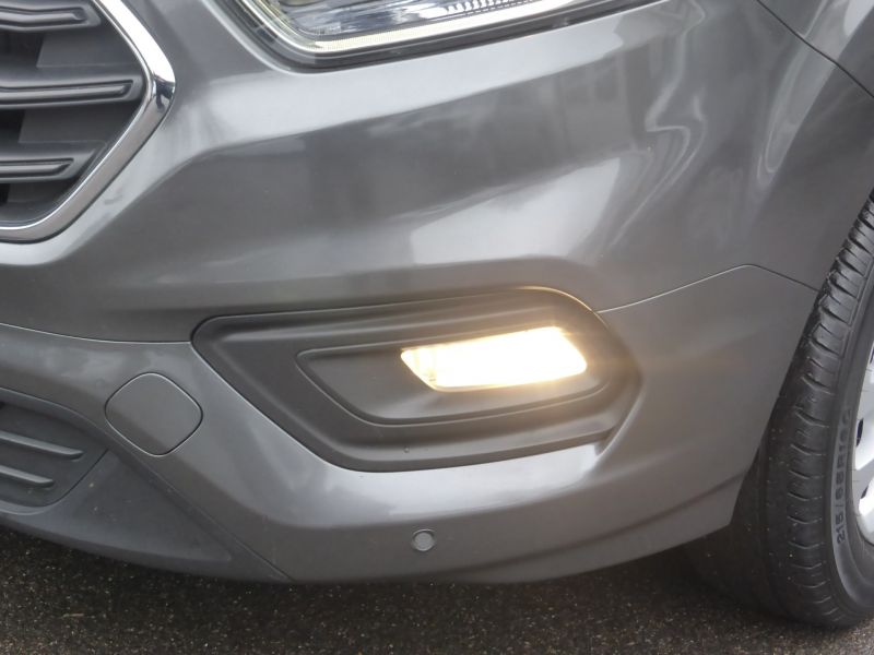 FORD TRANSIT CUSTOM 300 LIMITED L1 SWB IN MAGNETIC GREY WITH AIR CONDITIONING,SENSORS,HEATED SEATS AND MORE   - 2536 - 15