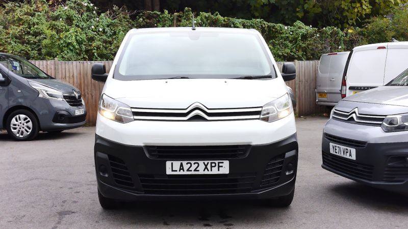 CITROEN DISPATCH XL 1400 ENTERPRISE PRO 2.0 BLUEHDI 145PS IN WHITE WITH AIR CONDITIONING,CRUISE CONTROL,6 SPEED AND MORE - 2932 - 3