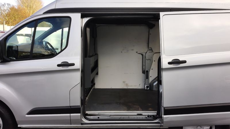 FORD TRANSIT CUSTOM 320 TREND ECOBLUE L1H2 SWB HIGH ROOF IN SILVER WITH AIR CONDITIONING,PARKING SENSORS AND MORE - 2954 - 16