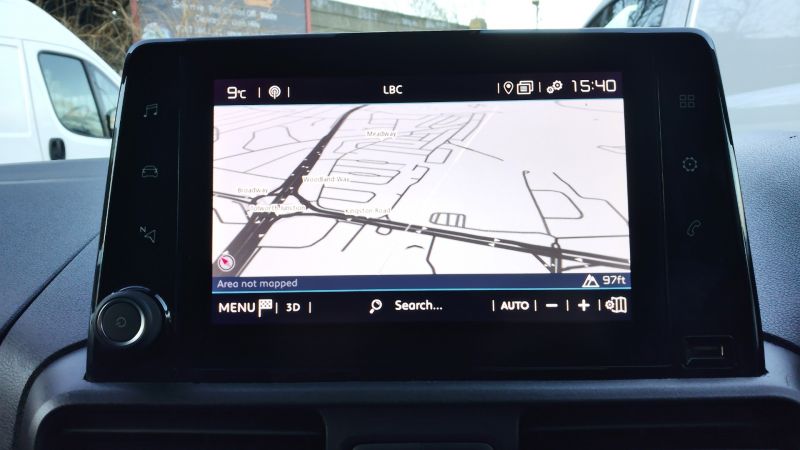 CITROEN BERLINGO 950 DRIVER PRO EDITION XL 8 SPEED AUTOMATIC,SAT NAV,REAR PARK ASSIST CAMERA,AIR CONDITIONING,DAB RADI AND MORE - 2968 - 19