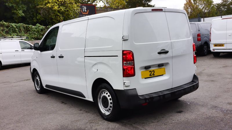 PEUGEOT EXPERT 1.5 BLUEHDI PROFESSIONAL PREMIUM L1 WITH AIR CONDITIONING,6 SPEED,BLUETOOTH AND MORE - 2933 - 3