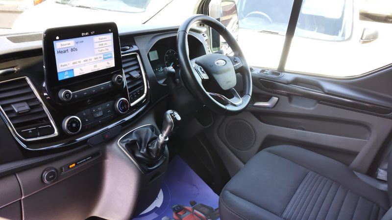 FORD TRANSIT CUSTOM 280 LIMITED ECOBLUE L1 SWB IN GREY,ONLY 54.000 MILES,AIR CONDITIONING,PARKING SENSORS AND MORE - 2860 - 13