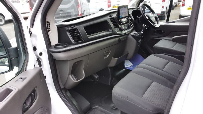 FORD TRANSIT 290 TREND L2H2 MWB MEDIUM ROOF WITH AIR CONDITIONING,PARKING SENSORS,CRUISE CONTROL AND MORE - 2872 - 14