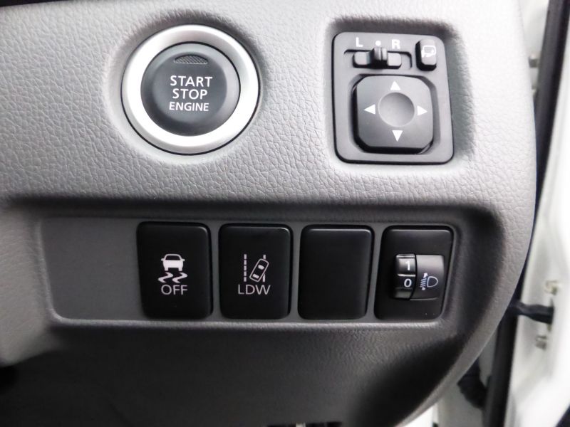 MITSUBISHI L200 2.4 DI-D 181 CHALLENGER DCB PICKUP  AUTOMATIC IN WHITE ,  ULEZ COMPLIANT , AIR CONDITIONING , LEATHER , JUST ARRIVED **** £19995 + VAT **** - 2534 - 17