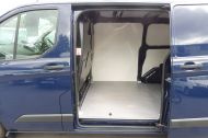 FORD TRANSIT CUSTOM 310/130 TREND L1 SWB EURO 6 IN BLUE WITH AIR CONDITIONING,SENSORS,REAR CAMERA,ELECTRIC PACK,BLUETOOTH AND MORE *** DEPOSIT TAKEN *** - 2084 - 24