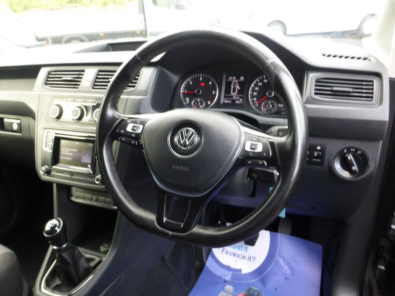 VOLKSWAGEN CADDY C20 TDI TRENDLINE SWB IN GREY WITH AIR CONDITIONING,PARKING SENSORS,DAB RADIO AND MORE - 2533 - 15