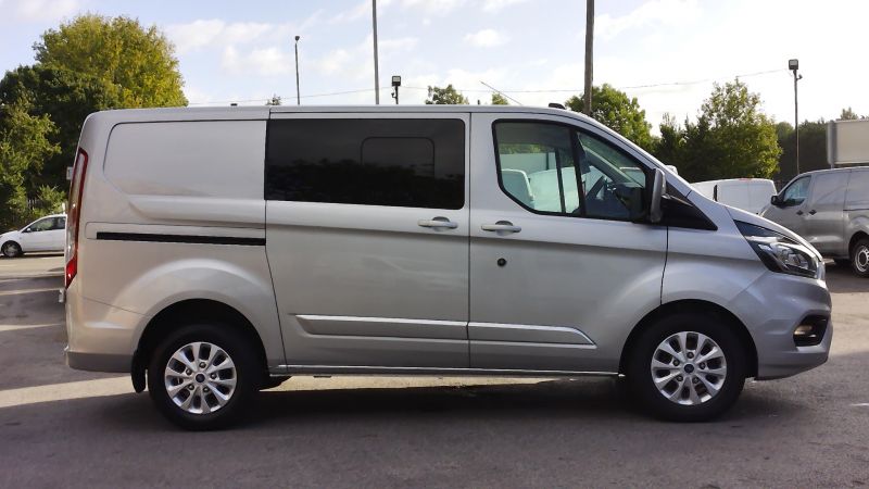 FORD TRANSIT CUSTOM 320 LIMITED L1 SWB 6 SEATER DOUBLE CAB COMBI CREW VAN WITH AIR CONDITIONING,PARKING SENSORS,ALLOYS,HEATED SEATS AND MORE *** DEPOSIT TAKEN *** - 2914 - 8