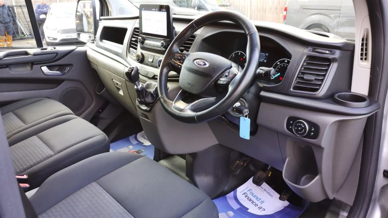 FORD TRANSIT CUSTOM 320 TREND ECOBLUE L1H2 SWB HIGH ROOF IN SILVER WITH AIR CONDITIONING,PARKING SENSORS AND MORE - 2954 - 12