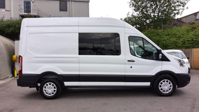 FORD TRANSIT 350 L3H3 LWB HIGH ROOF 6 SEATER DOUBLE CAB COMBI CREW VAN WITH AIR CONDITIONING,SAT NAV AND MORE - 2867 - 9