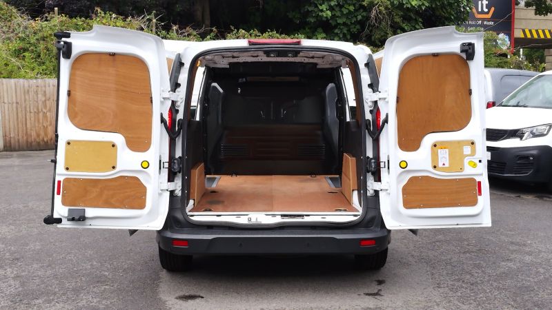 FORD TRANSIT CONNECT 240 L2 LWB WITH ONLY 65.000 MILES,AIR CONDITIONING,PARKING SENSORS,SECURITY LOCKS AND MORE - 2888 - 12