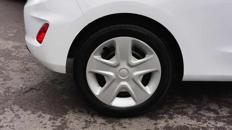 FORD FIESTA VAN 1.5 TDCI IN WHITE,AIR CONDITIONING,PARKING SENSORS,DAB RADIO AND MORE - 2893 - 20